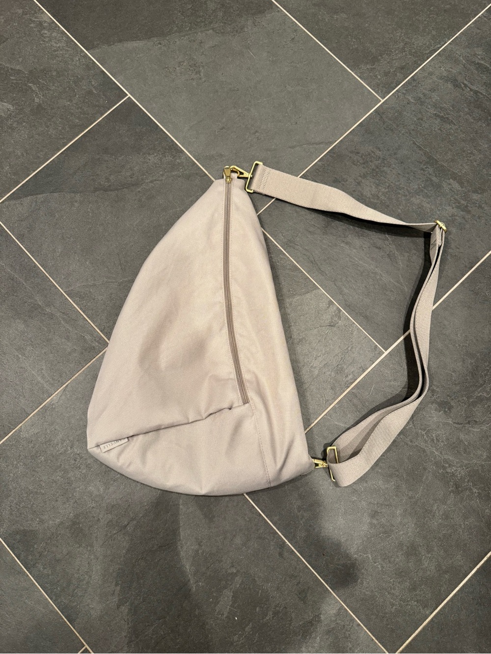 Canvelle contour sling bag oversized Light Gray with Adjustable Strap